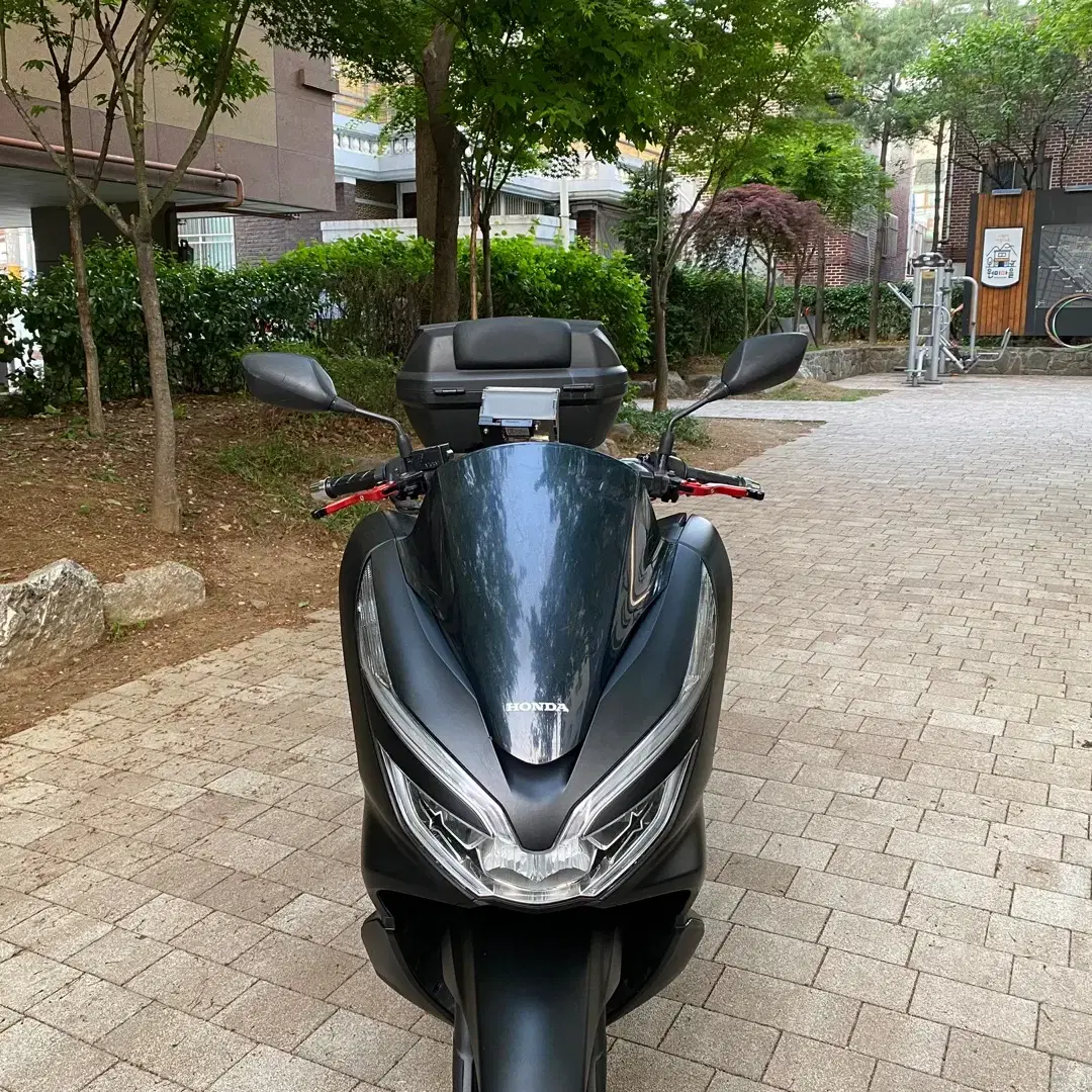 2019년형 PCX125 생활튜닝 판매합니다.