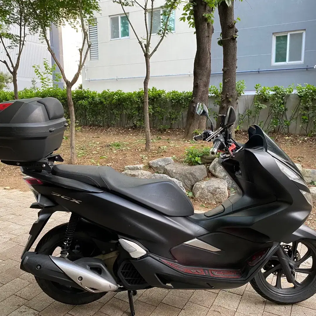 2019년형 PCX125 생활튜닝 판매합니다.