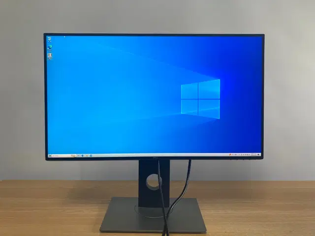 DELL 27인치 QHD 피벗 모니터