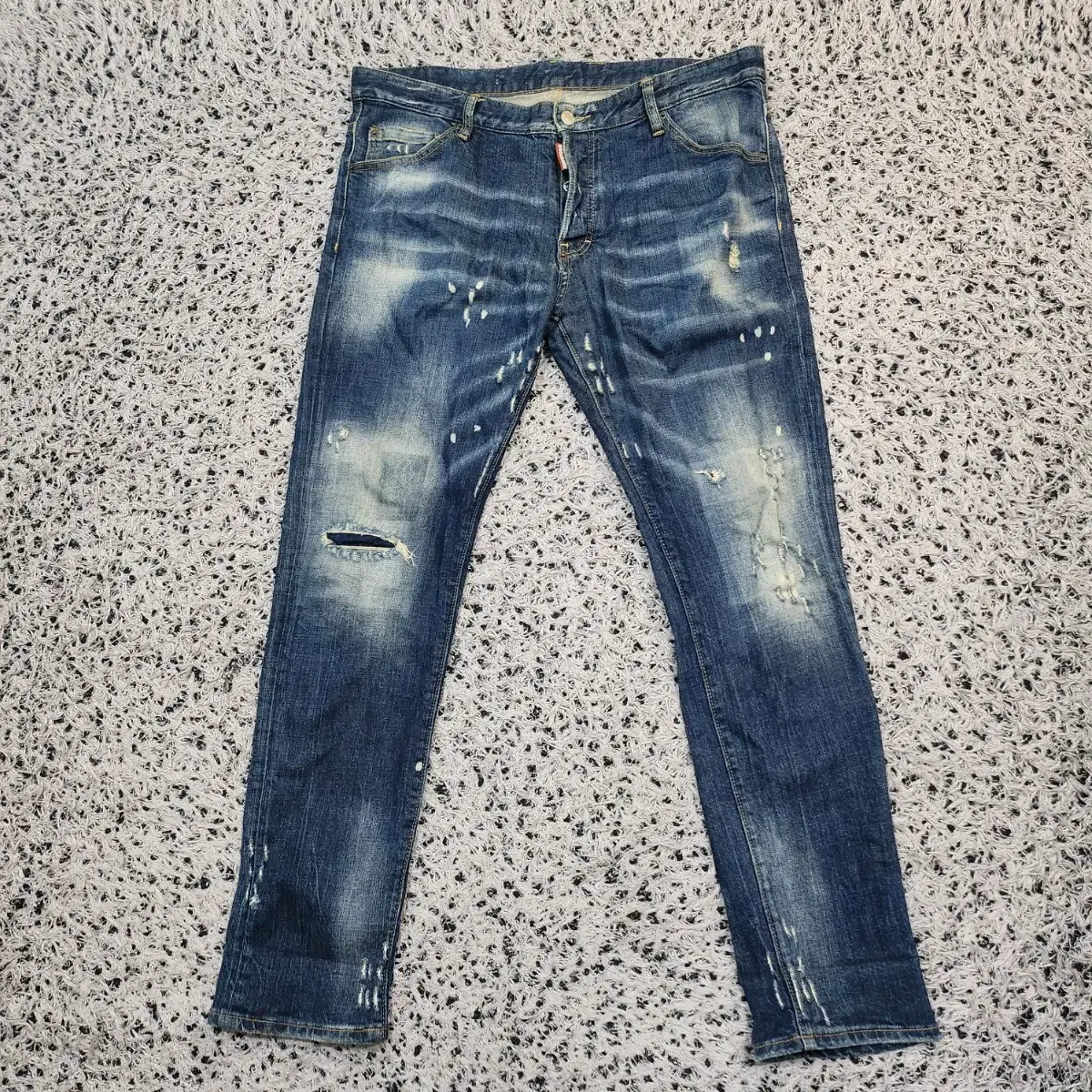 Size 52 Discreet Jeans (825)