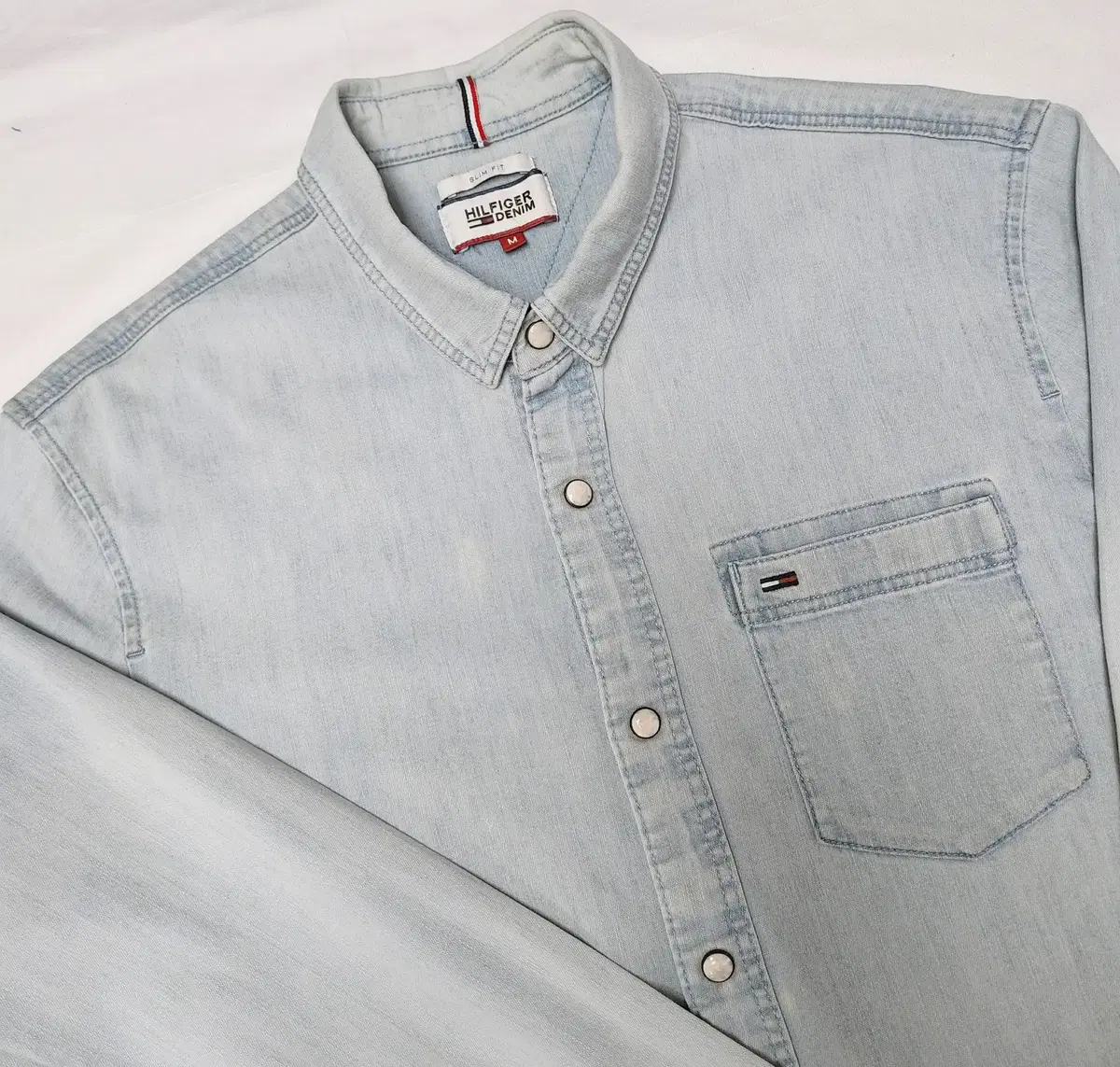 [M]Tommy Hilfiger Women's Light Blue Denim Shirt