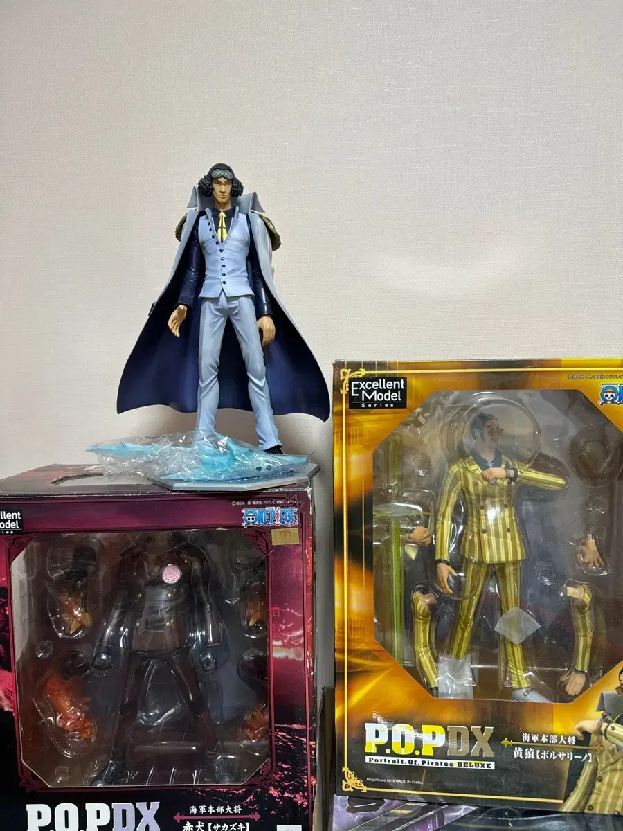 3 ONEPIECE Figures