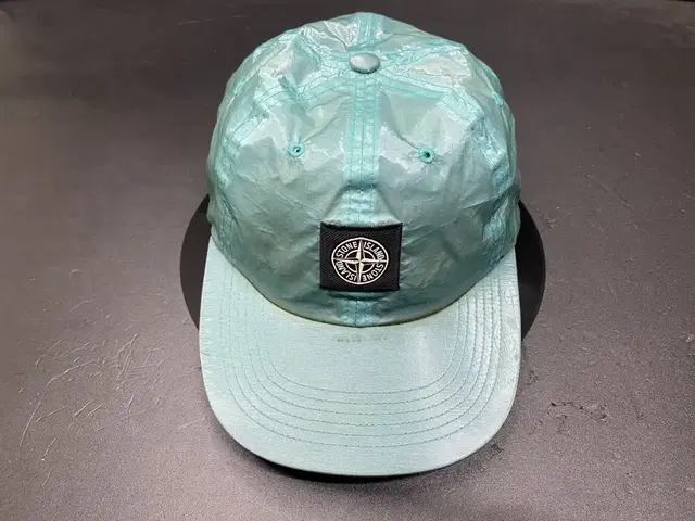 Supremexstone island cap