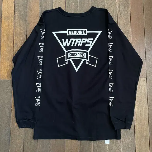 더블탭스 Wtaps 긴팔 롱슬리브 티셔츠