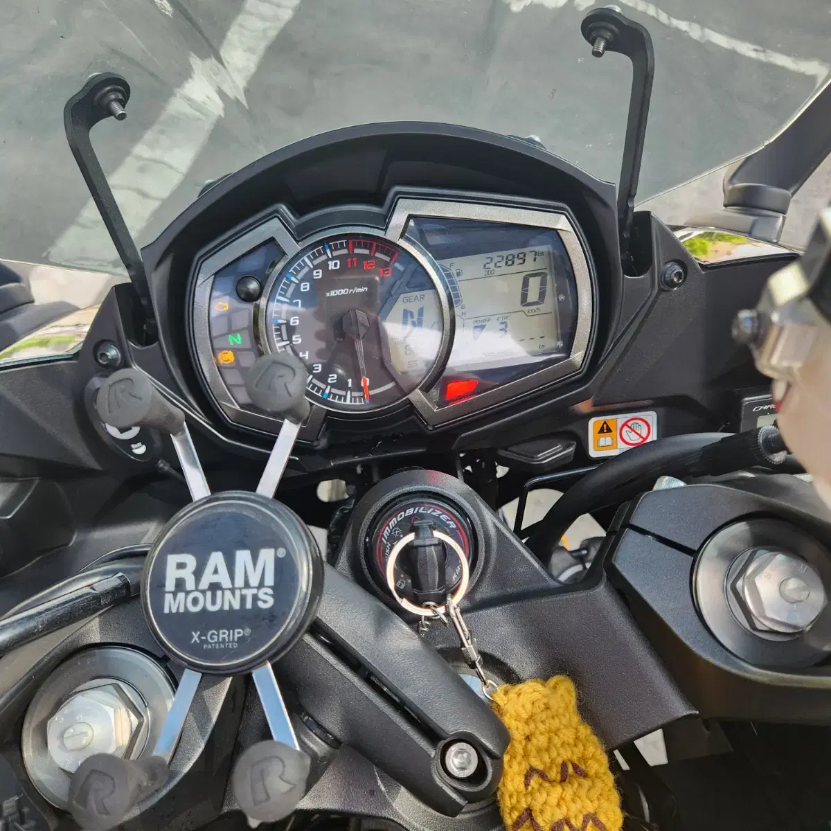 z1000sx 지숙이19년식 2.3만 판매합니다