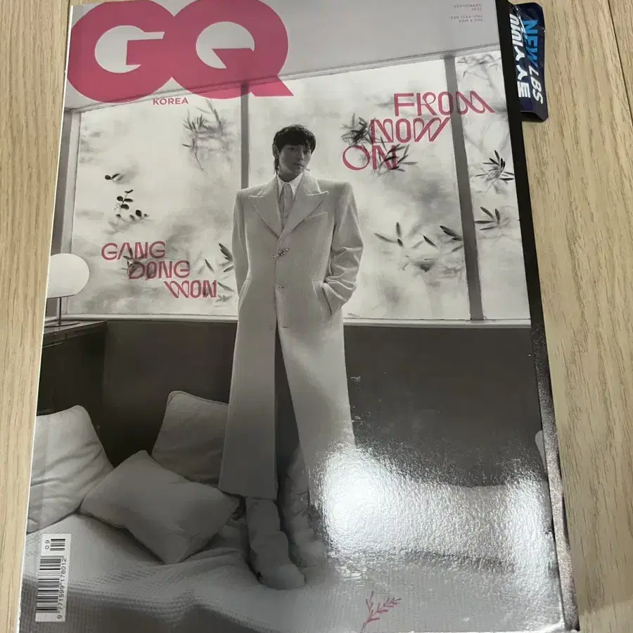 GQ 2022.9