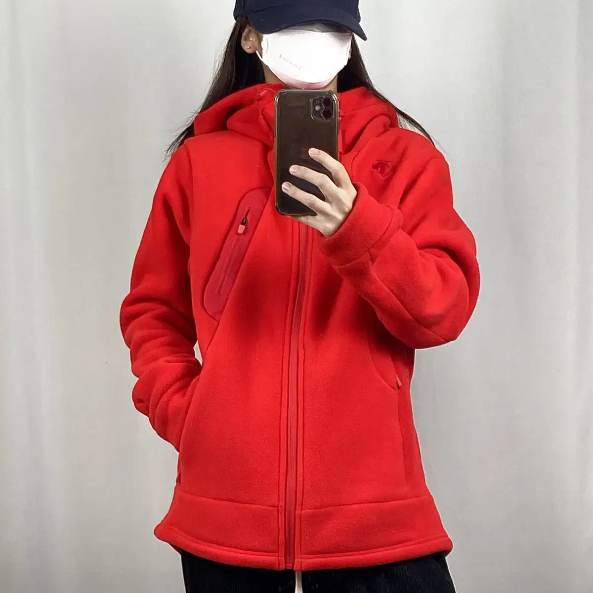 Descent Red Zip-up Brimmed Hoodie 95 .240426