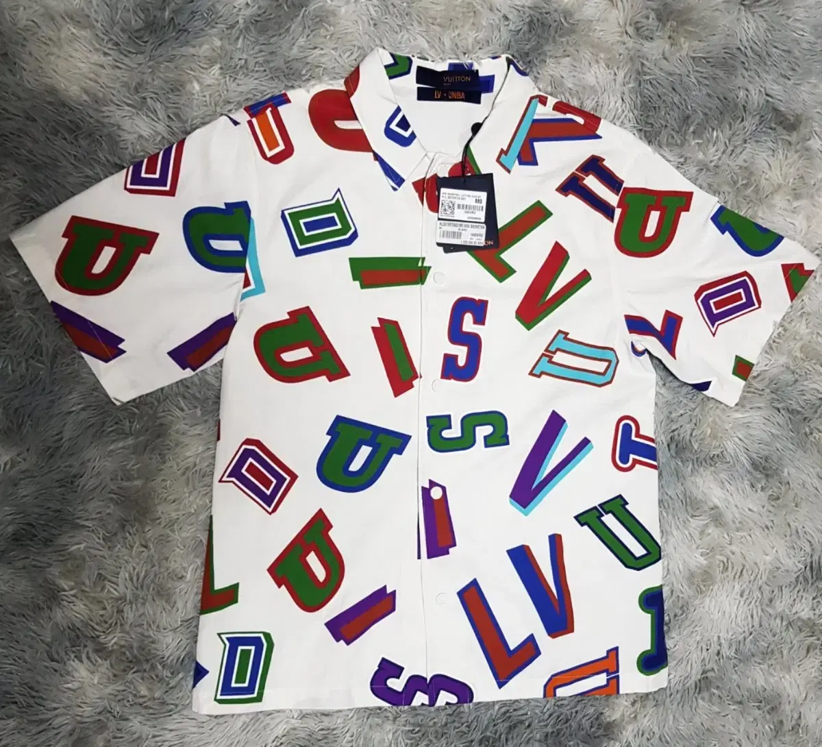 [Brand New] Louis Vuitton NBA Basketball Letters Overshirt M