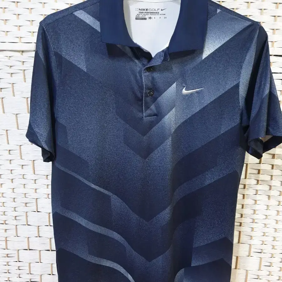 (1502) NIKE Golf 나이키 골프 반팔 티셔츠 S