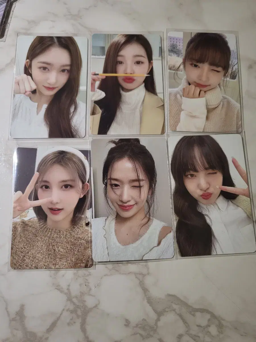 Ive sold the Dive 2 kit photocard 