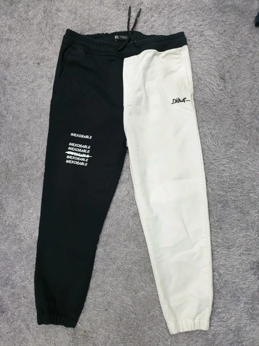 Zara Pants Jogger Pants Asura Black White Black XL