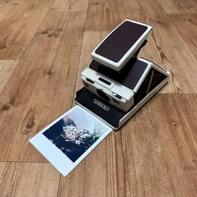 폴라로이드 필름 카메라 Polaroid SX-70 모델2