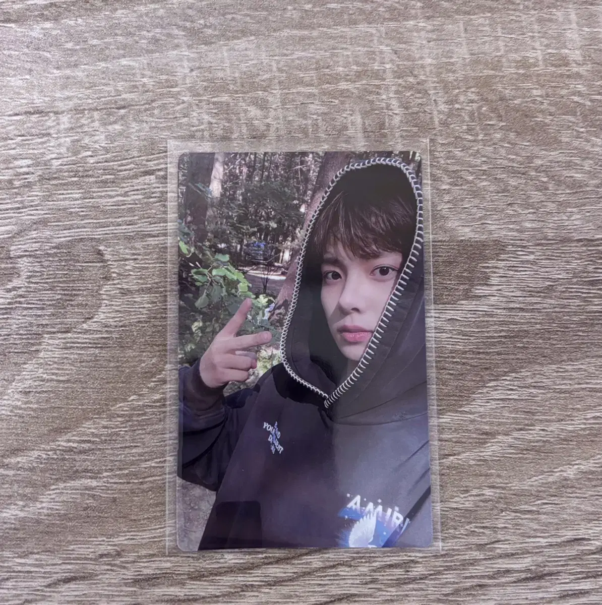 enhypen heeseung dey one weverse shop pre-order benefit photocard