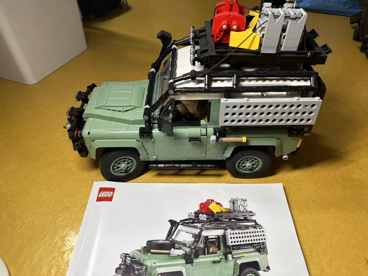 [LEGO] The LEGO Land Rover Defender