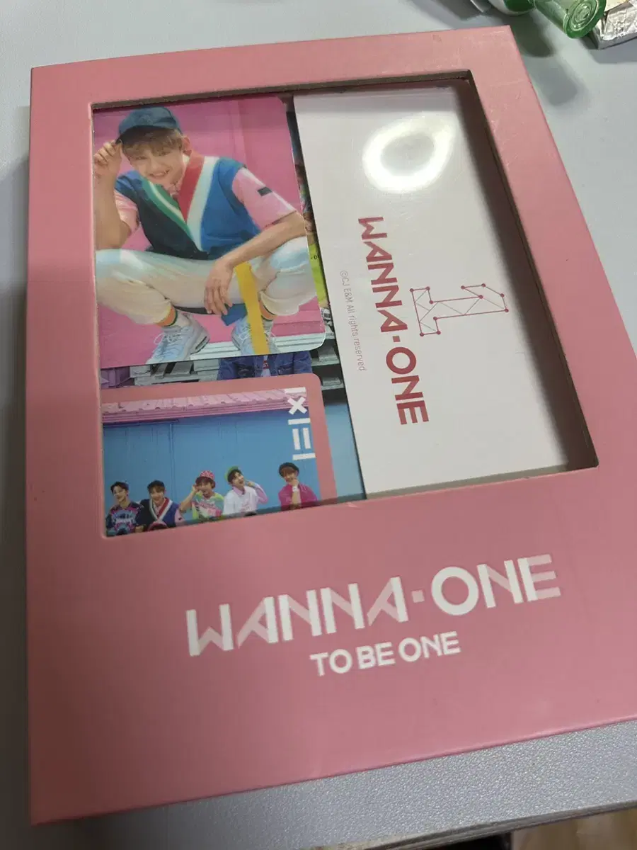 Wanna One album (ver.pink)