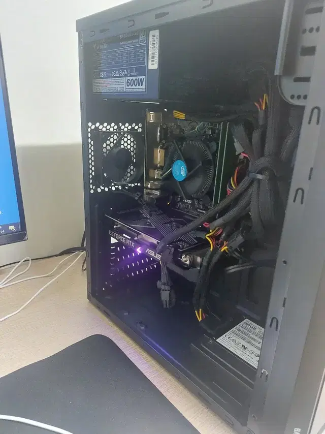 성남컴 i79700F RTX2070super 게이밍컴퓨터 조립pc