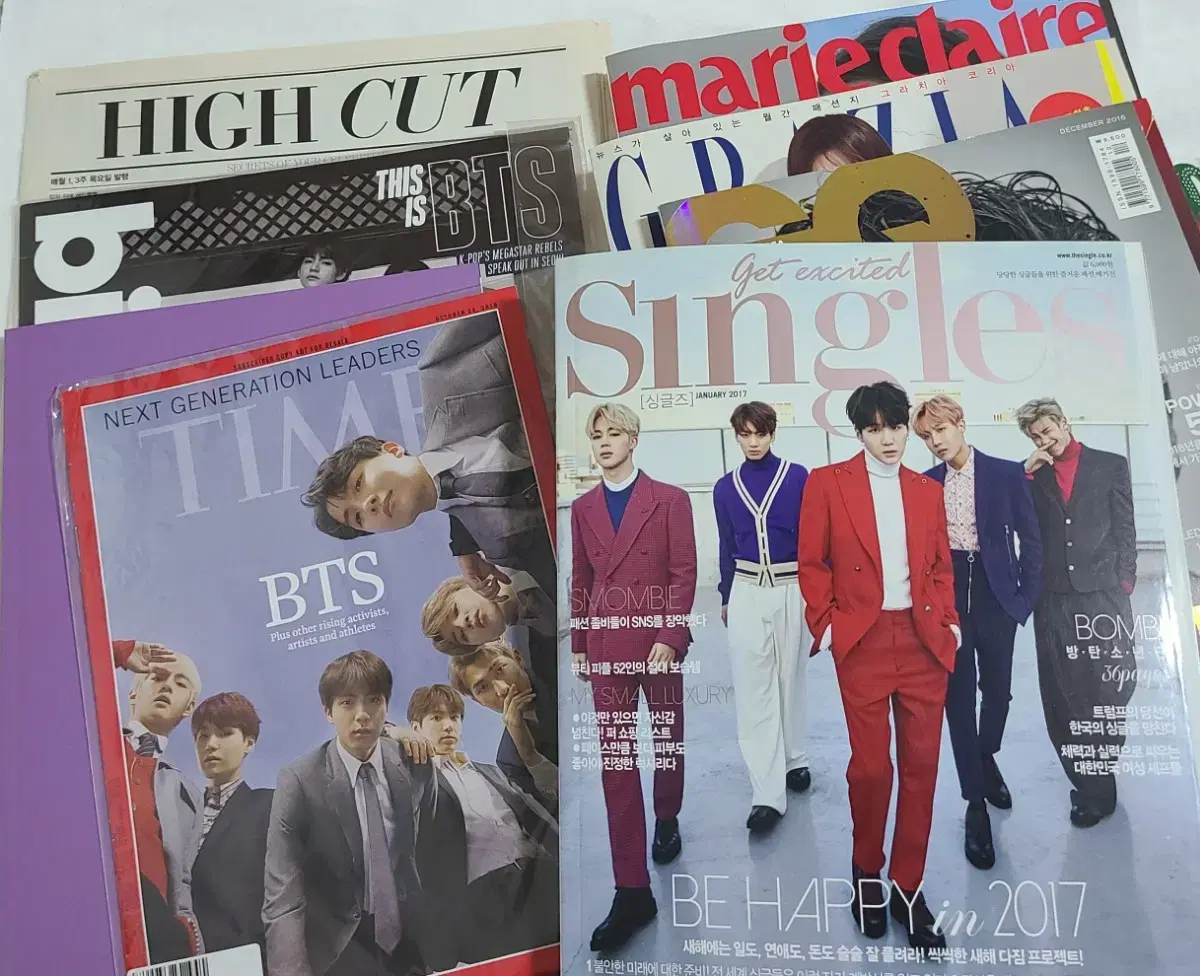 Bangtan magazines in bulk wts) High Cut Singles Grazia Marichelle Billboards, etc.