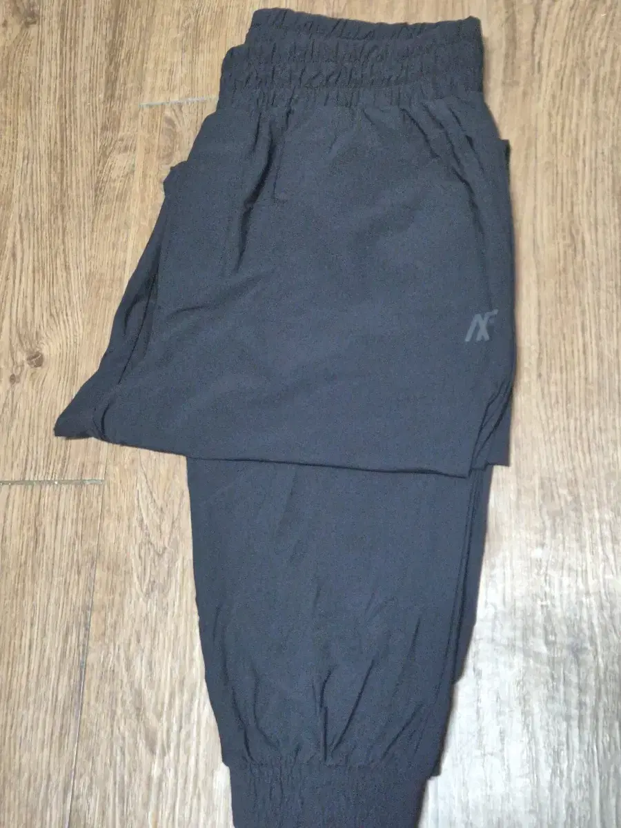 XL Fresh Training Pants