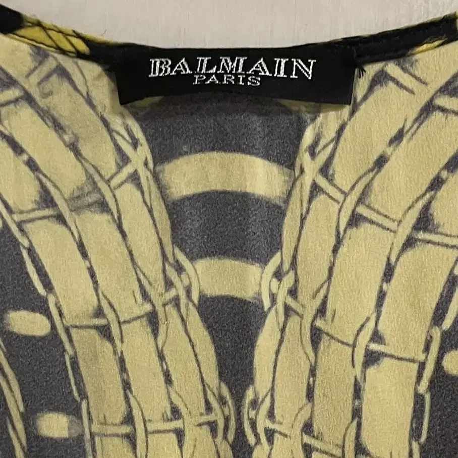 Balmain 발망 실크 프린트 탑