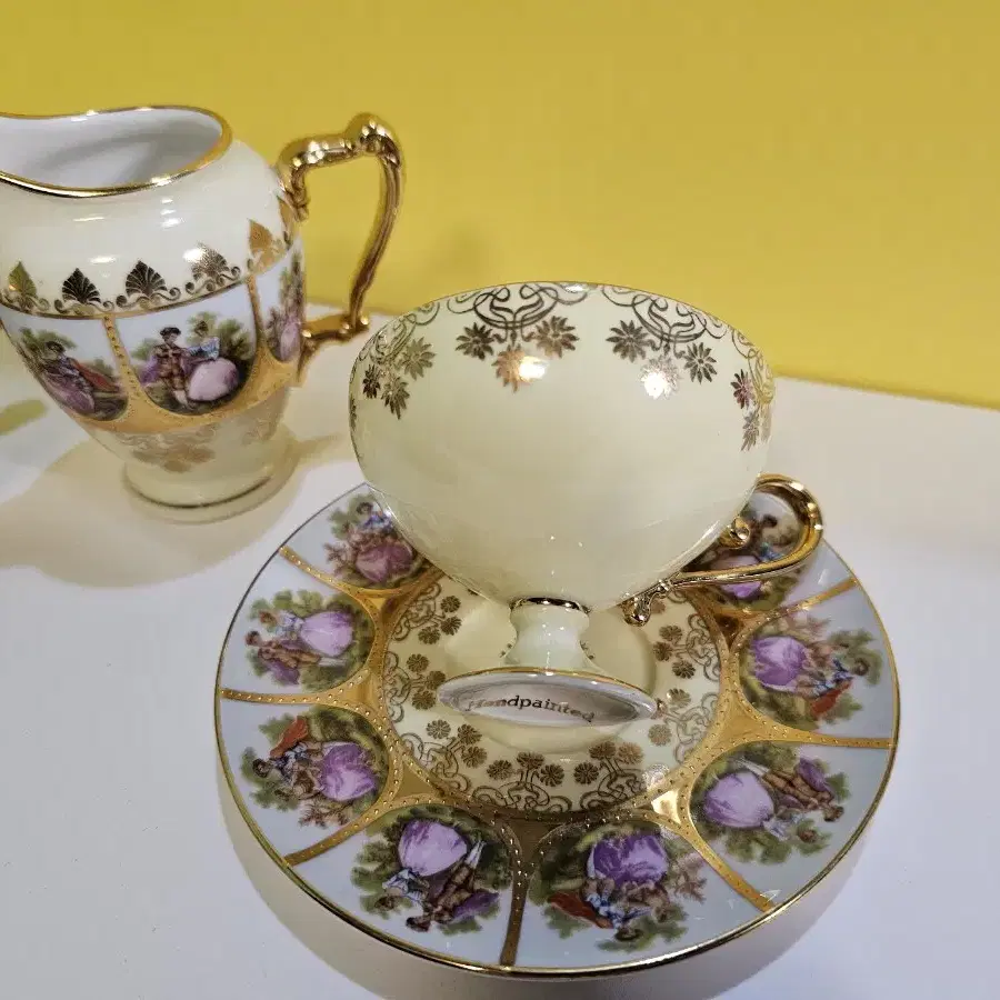 Bavaria Fragonard Cup&Saucers  바바리아 연인 컵