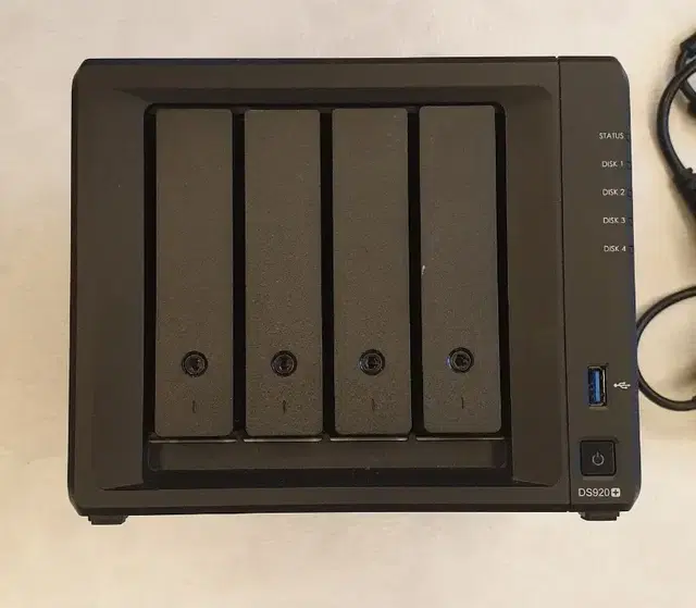 시놀로지 synology NAS DS920+ 시게이트 EXOS 48TB