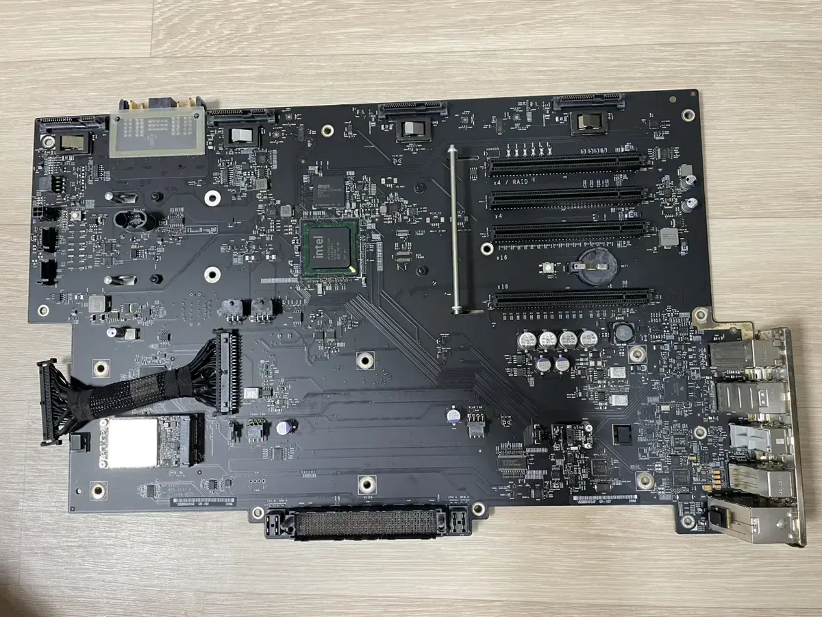 2012 Mac Pro 맥 프로 5,1 Logic Board  로직 보드