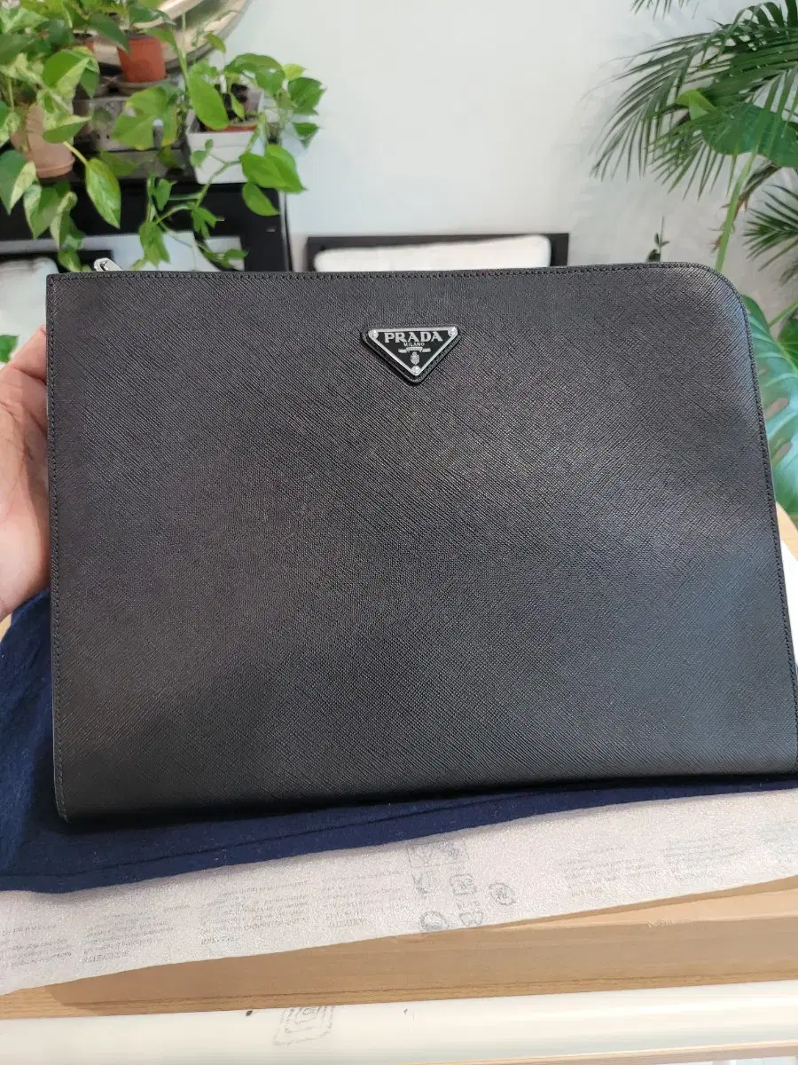 PRADA Prada Clutch bag.2VN003