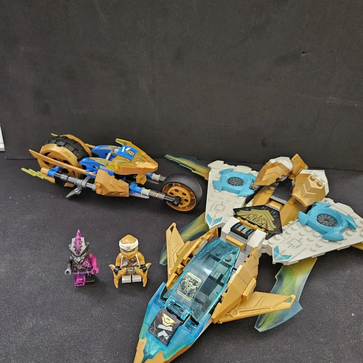 NinjaGo Gold Dragon Machines