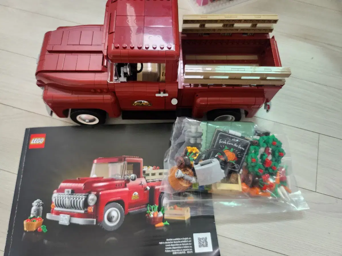 LEGO 10290 Pickup Truck