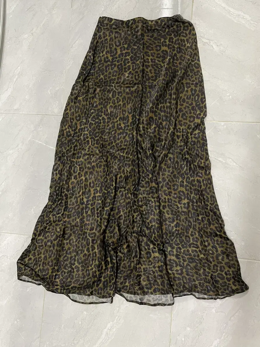 Zara Leopard Long Skirt