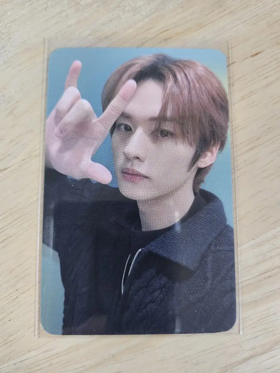 lee know photocard rockstar ktwon4u ktwon4u unreleased photocard