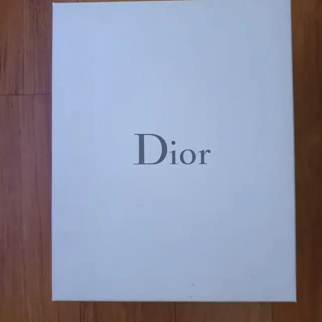 Dior 가죽 구두 부티 힐 새 상품