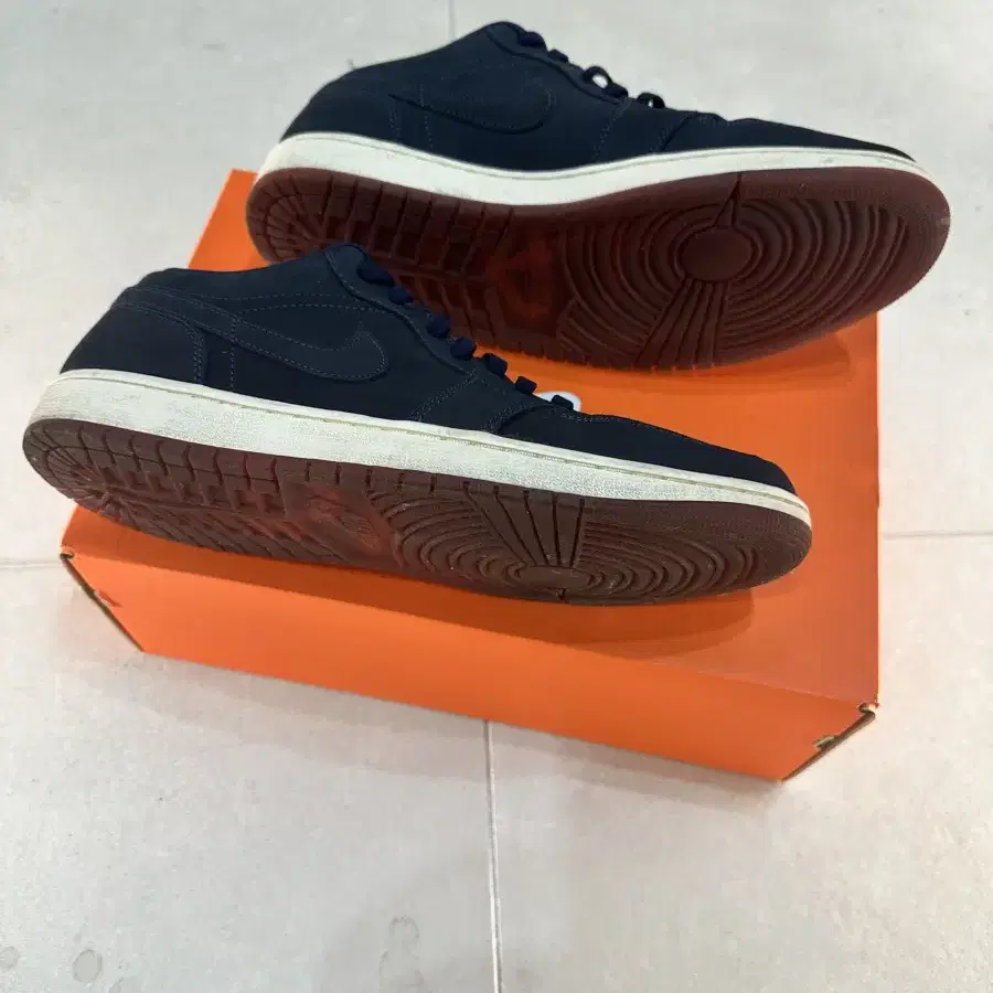 에어조던1  Jordan 1 x Eastside Golf Low