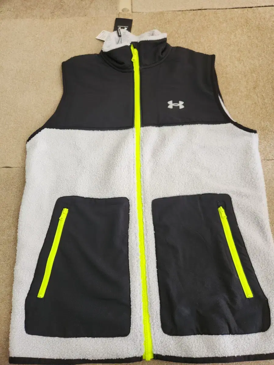 Under Armour Fleece Vest Best