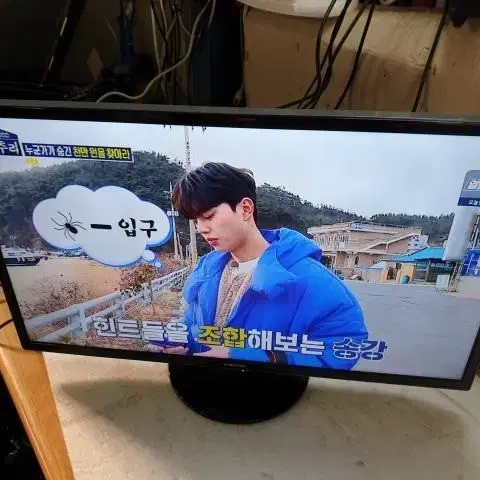 삼성 LED TV 32인치 S급 팝니다(부품 올교체 미사용 티비)