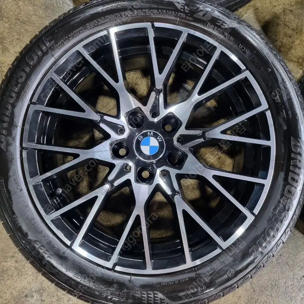 BMW F바디 18인치휠+타이어셋트팝니다 2454518 245 45 18