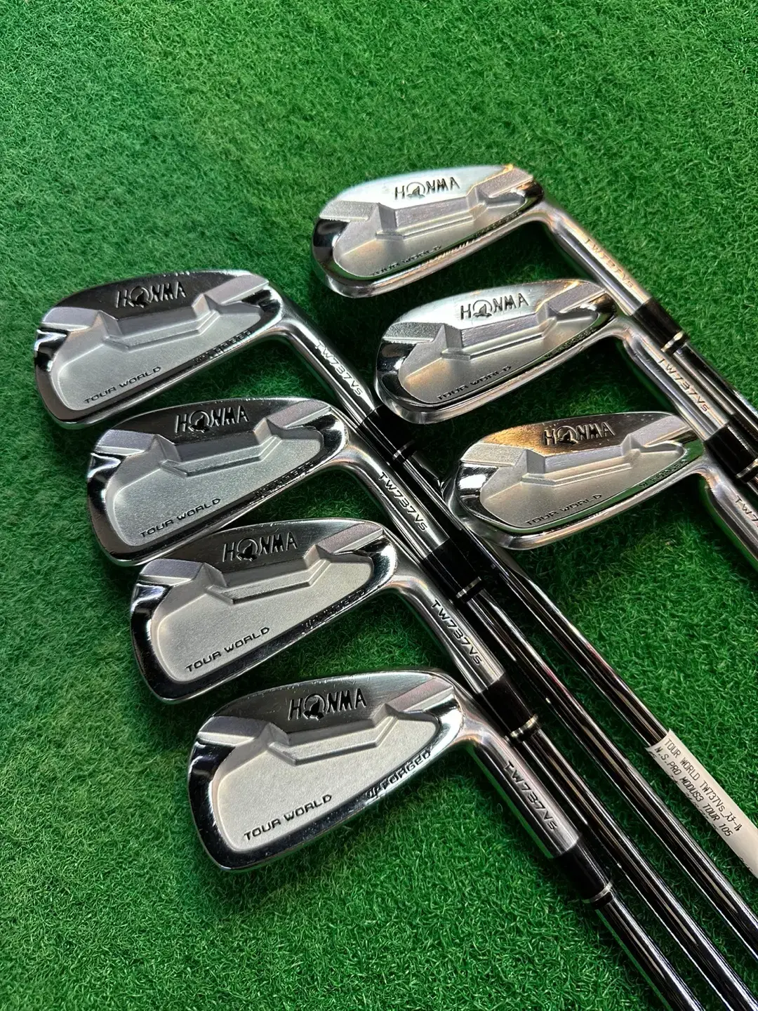 Honma TW737 vs. 7-iron set (5-11) Moe Dues Tour 105 S