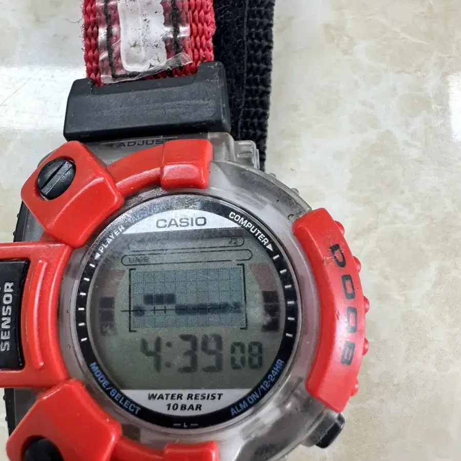 90년대 출시된 Casio jg320 cyber 전자시계 판매해요