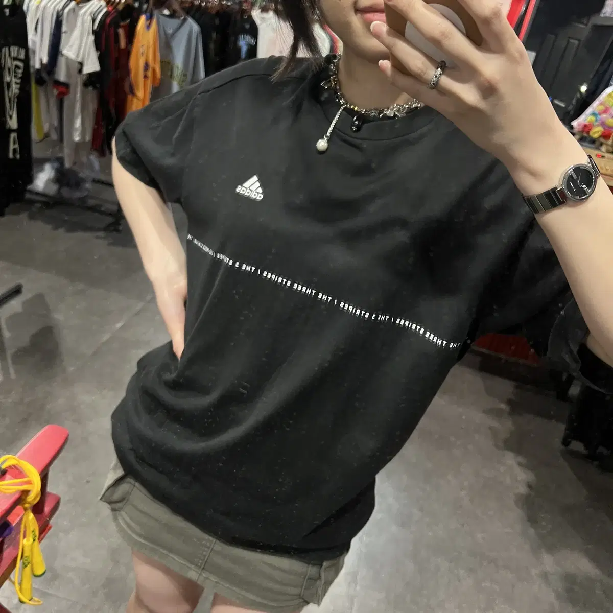 (END) ADIDAS 아디다스 체스트 로고 word S/S 반팔 티셔츠