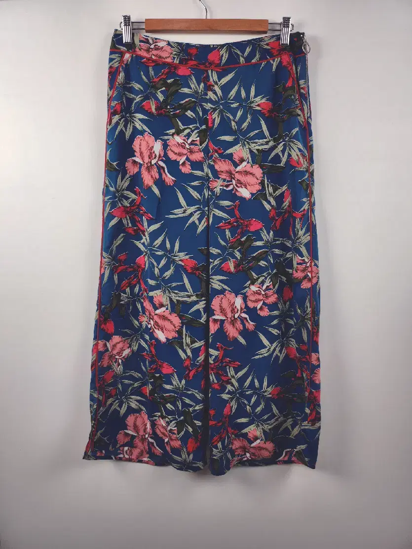 SI bloo Flower One Printing Wide Pants