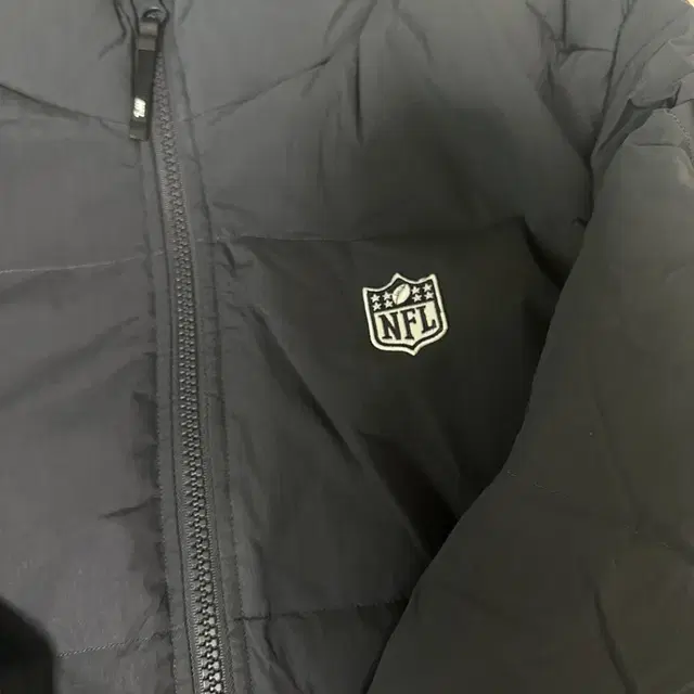 NFL F214UDW265  리버시블 후리스 팝니다.