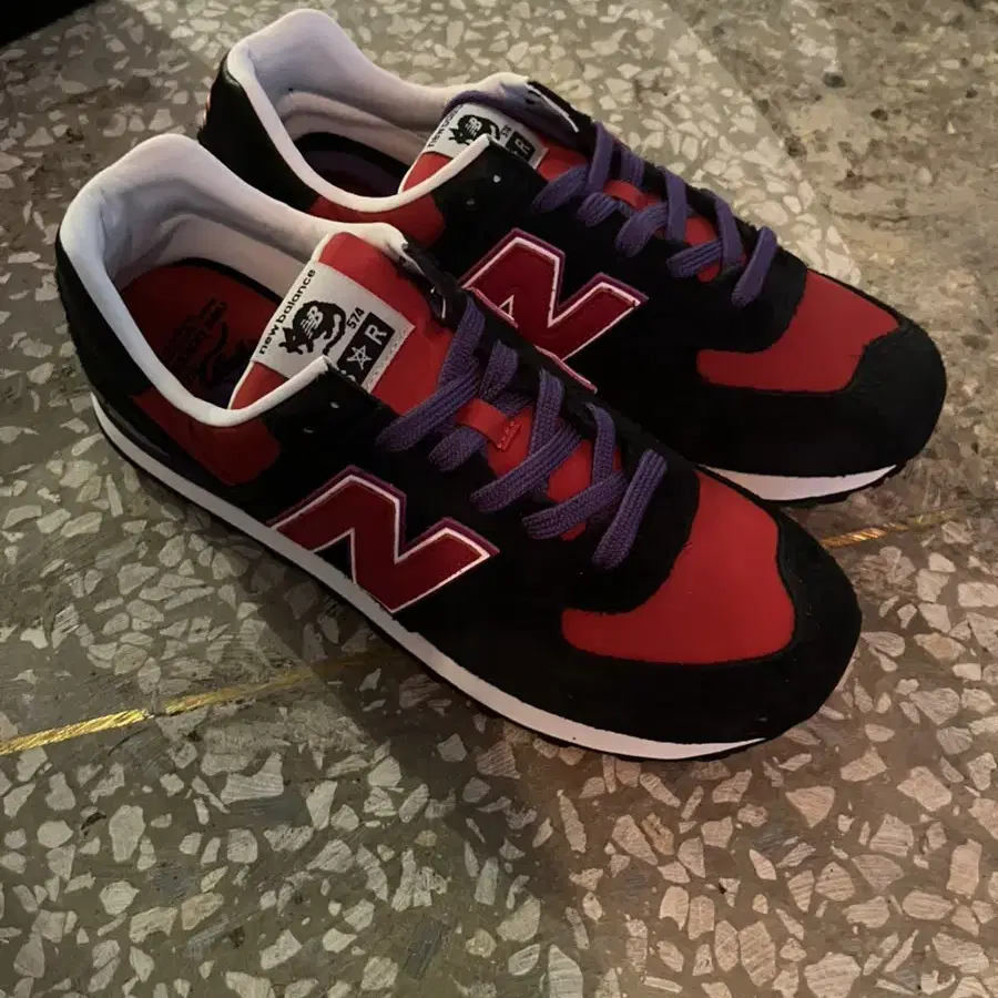 뉴발란스 New balance x 스트레이 랫츠 574 블랙 280