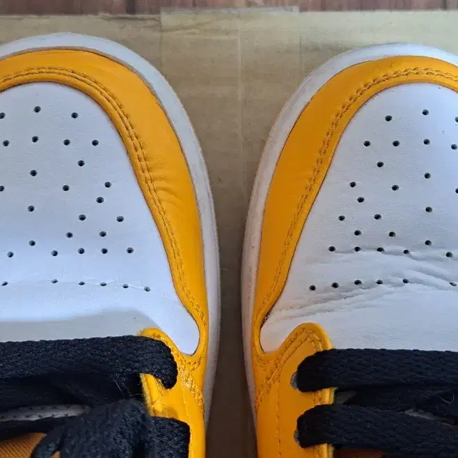 조던 1 로우 택시 270 Jordan 1 Low Taxi