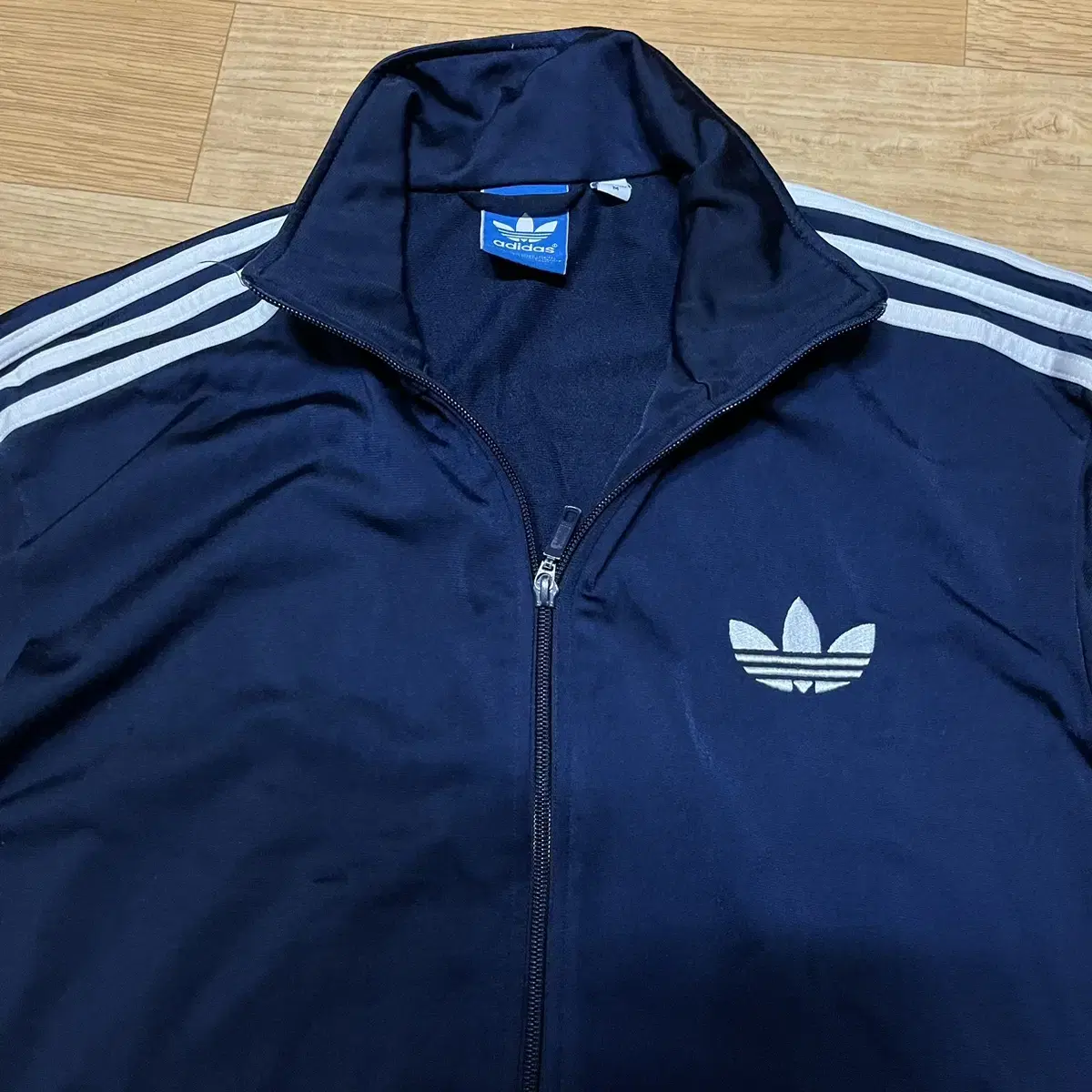 Adidas Originals Firebird Navy Overseas size M(Domestic size 105)