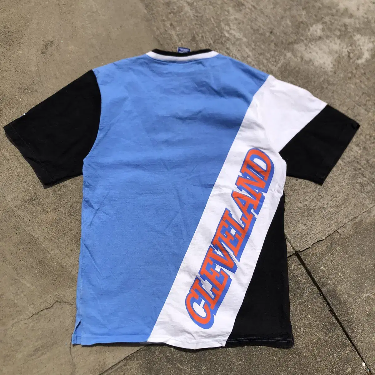 [M] 90s Champion 챔피온 Cleveland 반팔티