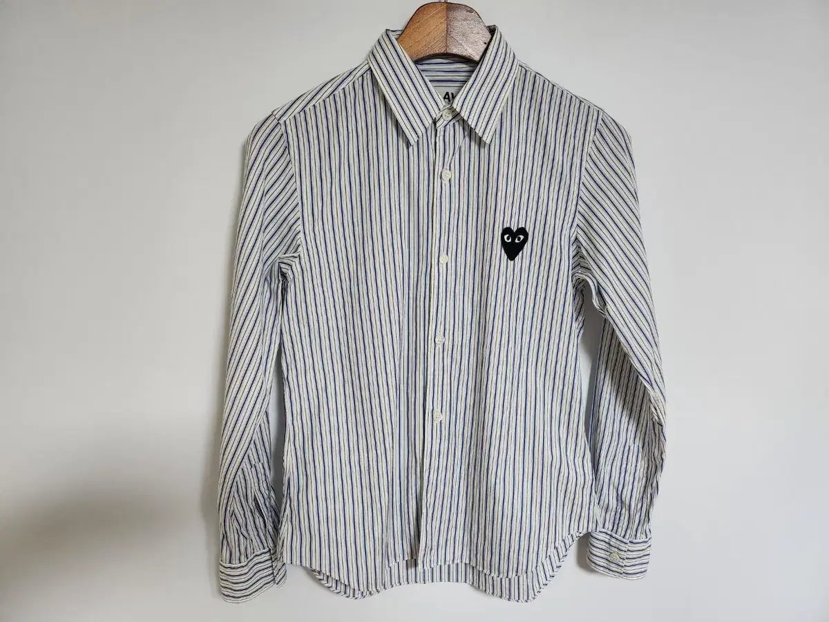 [S] Comme des Garçons Song Stripe Heart and Pen Women's Shirt AZ-B005