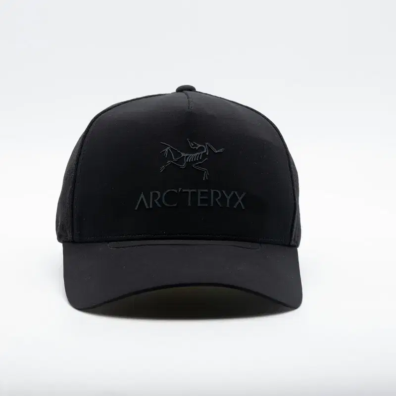 ARCTERYX LOGO 5 PANEL BLACK HAT