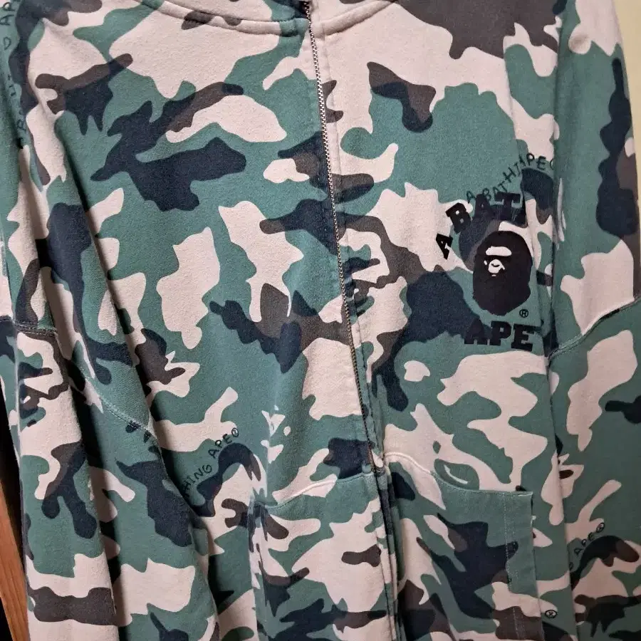 베이프 bape 우드랜드 wood land 후드집업