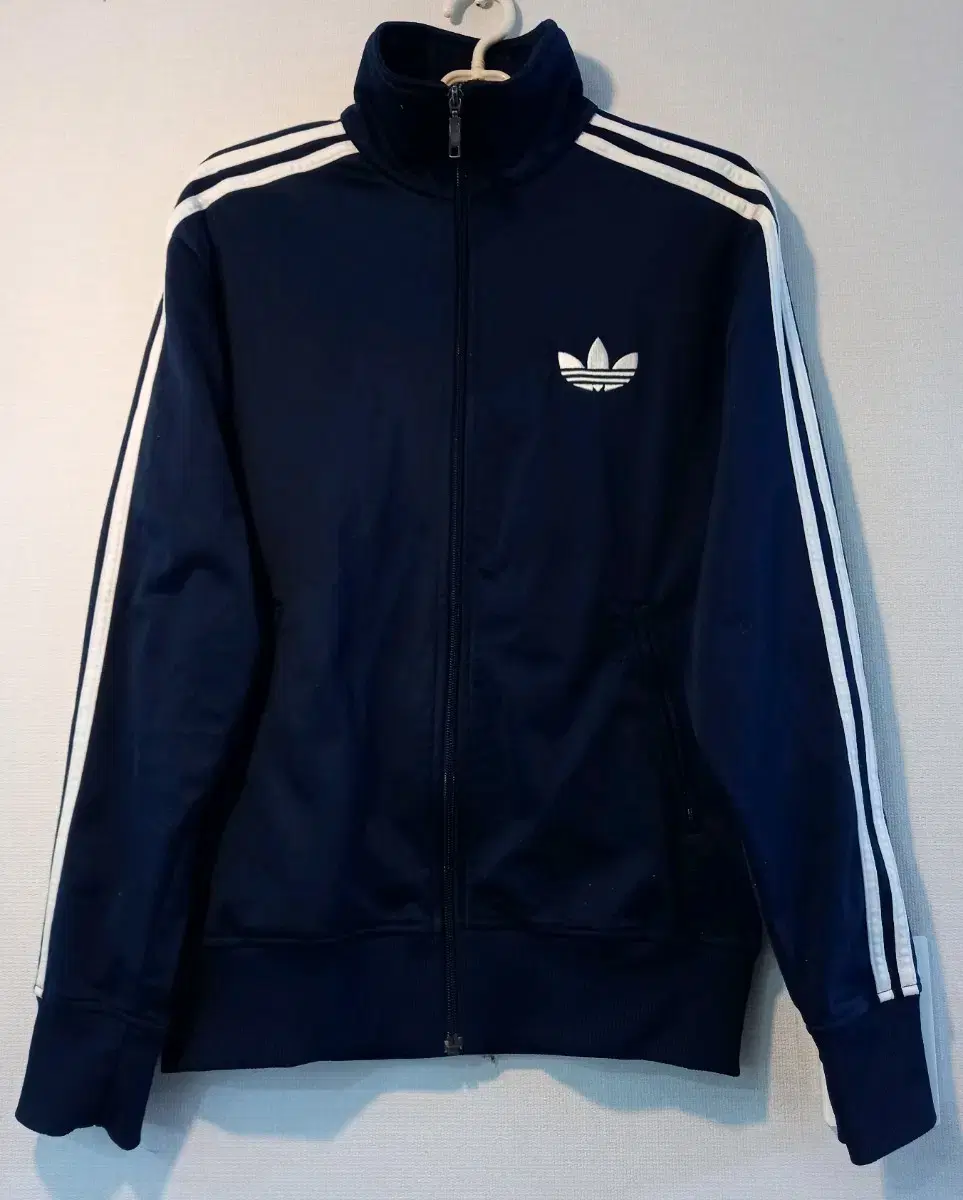 Adidas Firebird Navy Navy and White Track Top Jersey Jersey Zip Up 95/M