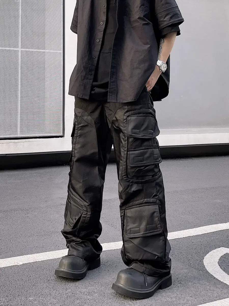 BLACKLIST Street Black Techwear Cargo Pants